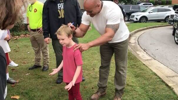 The Rock Likes To Make People Think He Is Writing On Their Heads