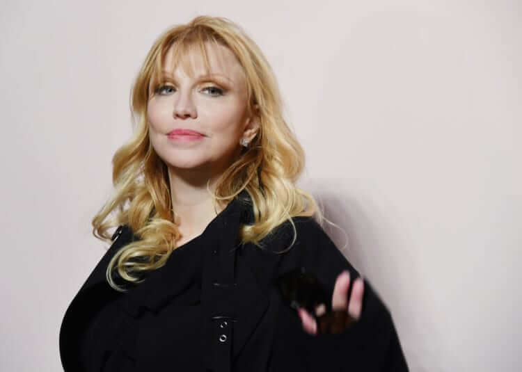 Courtney Love Makes Empty Promises