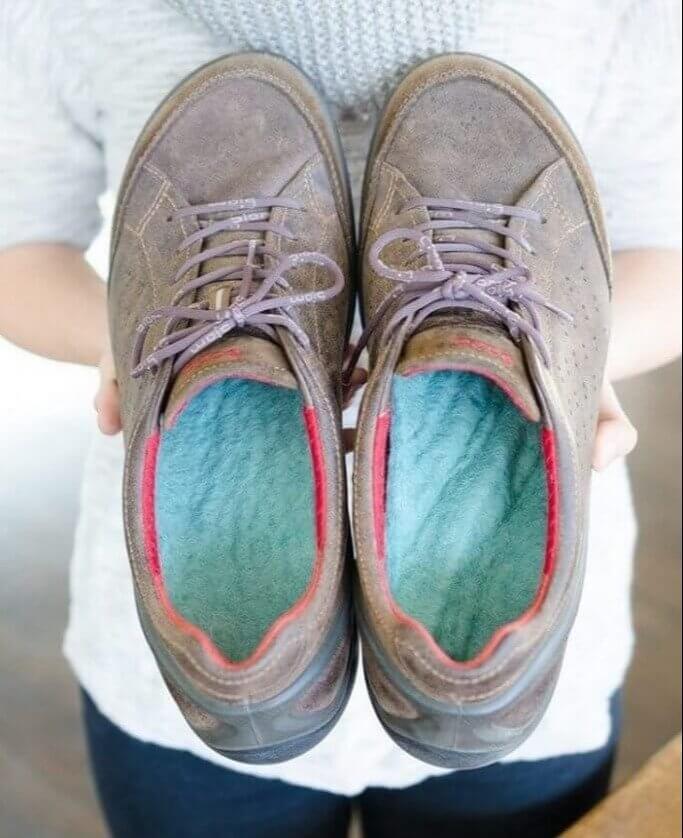 Pad Shoes With Wool for Warmer Feet