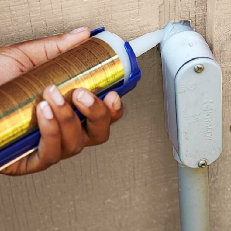 ​Fix Burst Or Broken Pipes With A Sealant